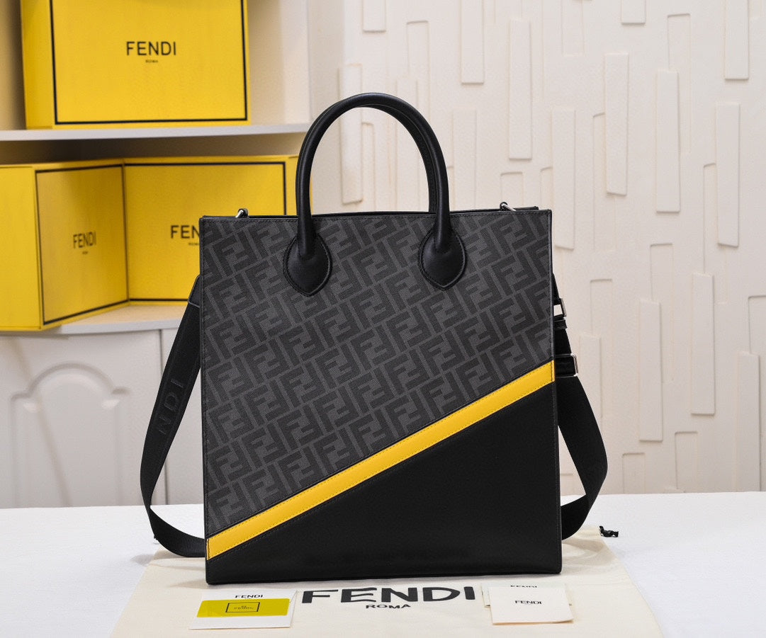 Bolso Tote Fendi Vintage Old School | Estilo Ejecutivo y Viajes en Panamá