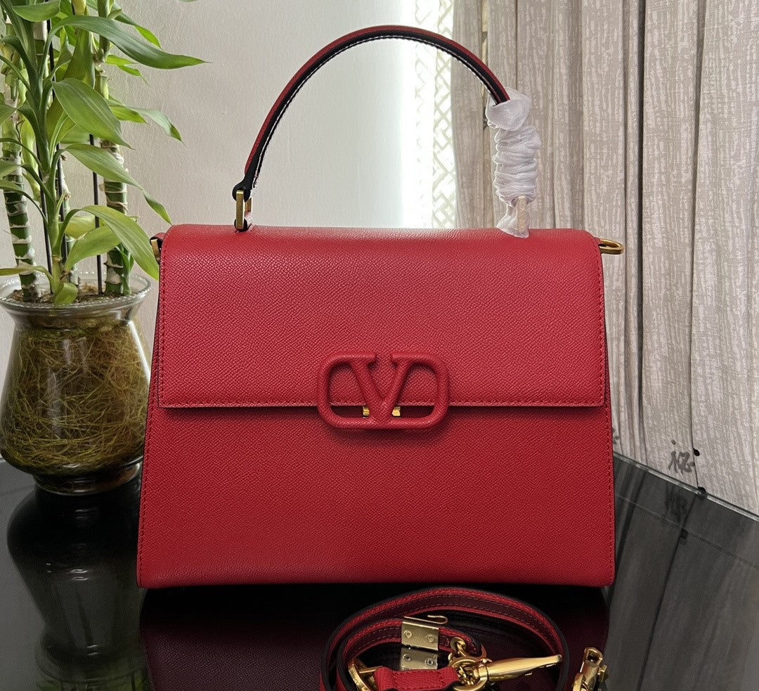 Bolso Valentino Garavani VSLING – Cuero de Becerro Graneado