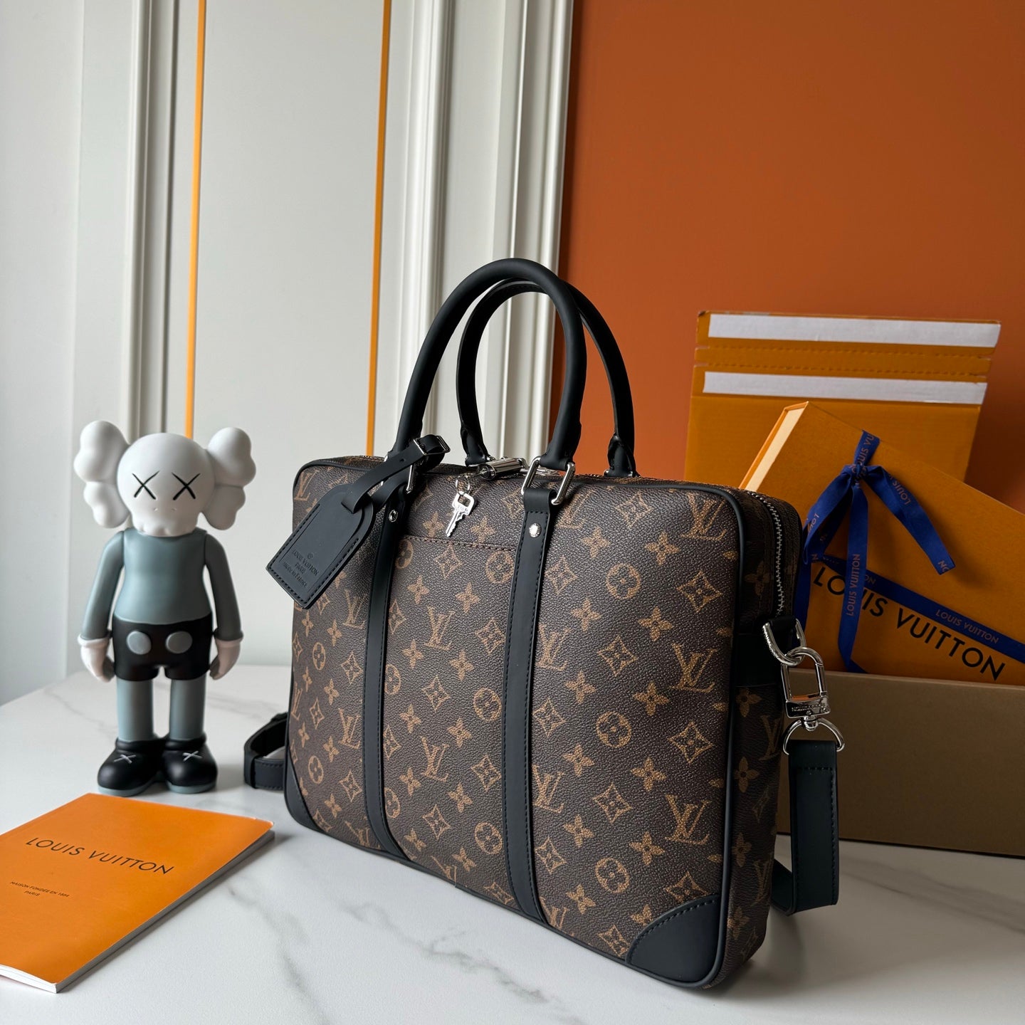 Maletín Louis Vuitton Voyage | Portafolio de Lujo para Laptop en Panamá