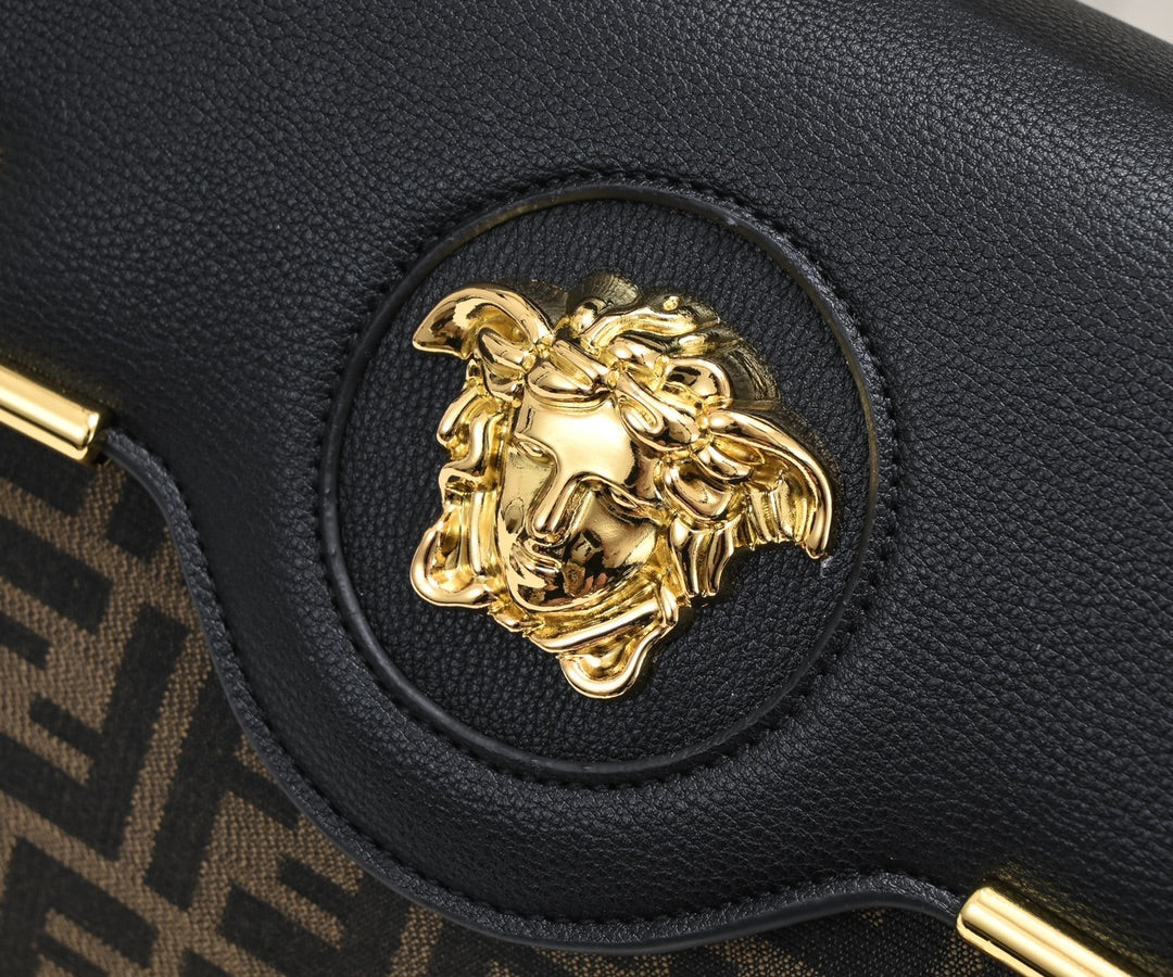 Bolso Fendi Fendace Medusa | Edición Especial de Lujo en Panamá