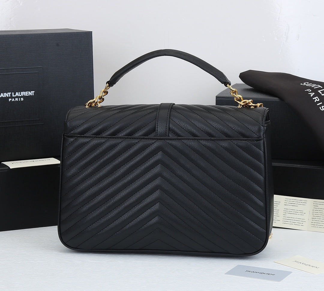 Bolso Saint Laurent de Piel | Elegancia y Sofisticación en Panamá