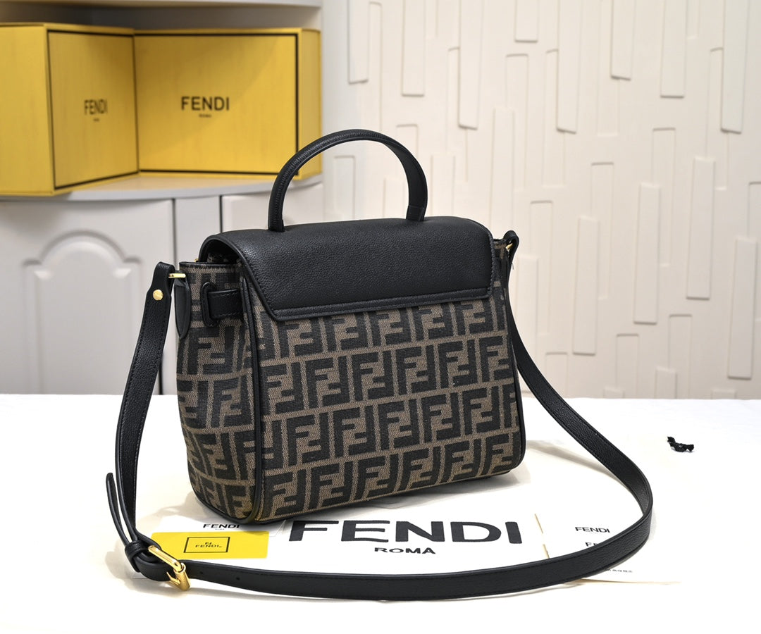 Bolso Fendi Fendace Medusa | Edición Especial de Lujo en Panamá