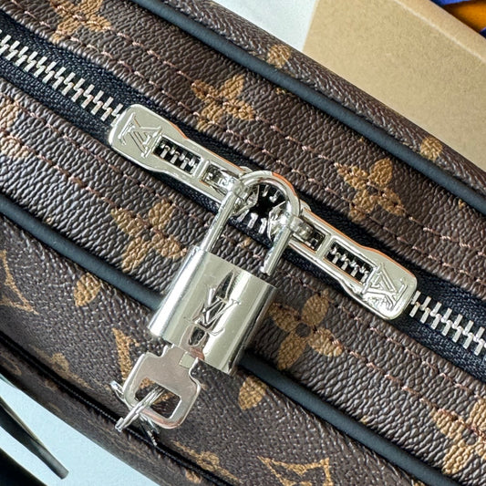 Maletín Louis Vuitton Voyage | Portafolio de Lujo para Laptop en Panamá