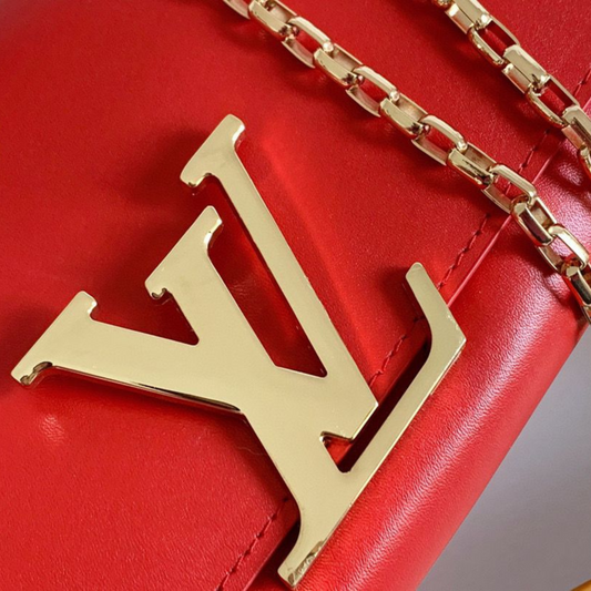 Clutch Louis Vuitton Rojo Mini | Bolso de Mano de Lujo en Panamá