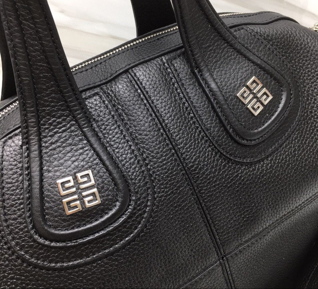 Bolso Givenchy Nightingale Medium – Cuero Sugar Negro