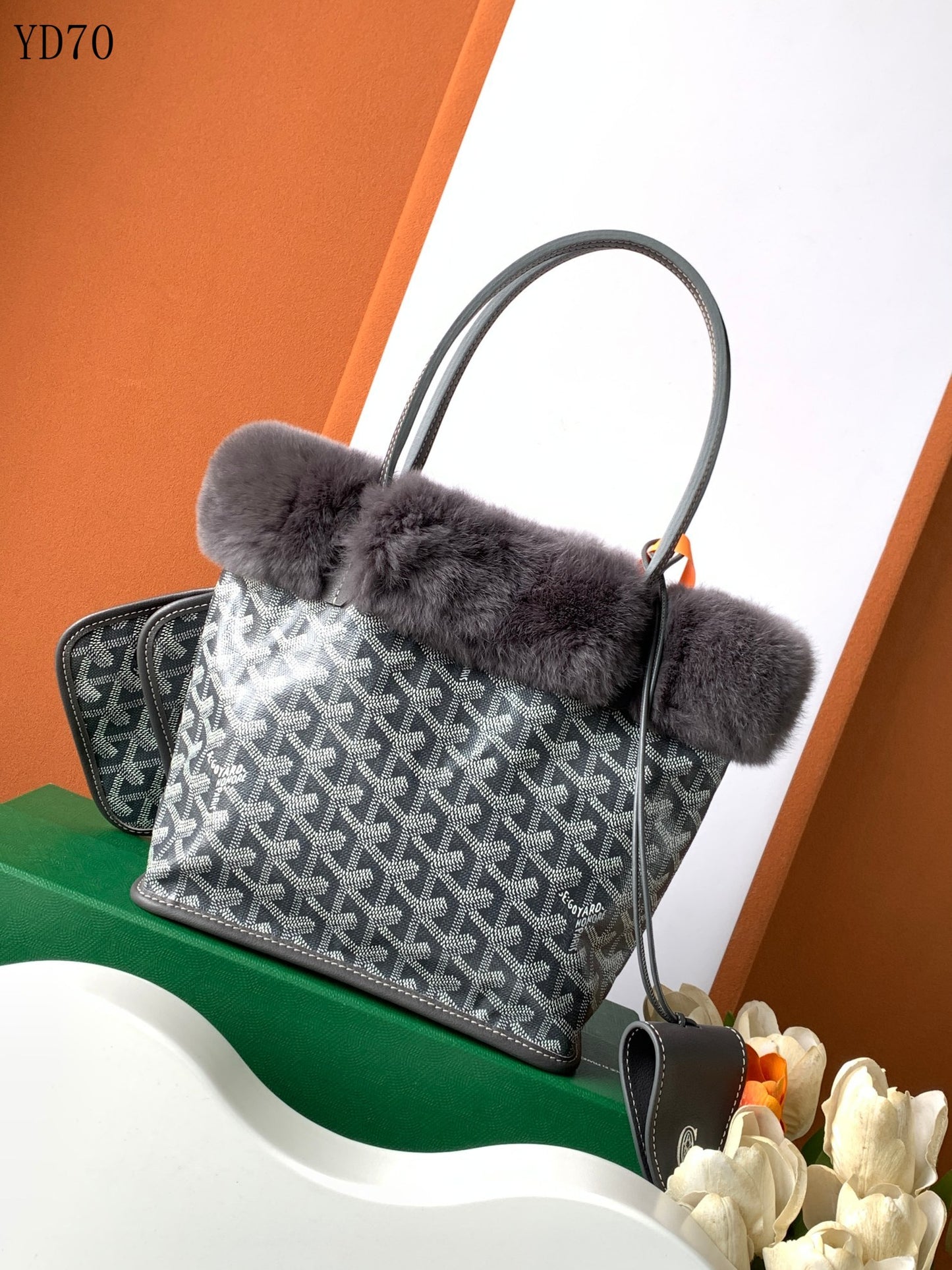 Goyard Shopper Gris con Forro de Pelo – Elegancia Invernal con Estilo Exclusivo
