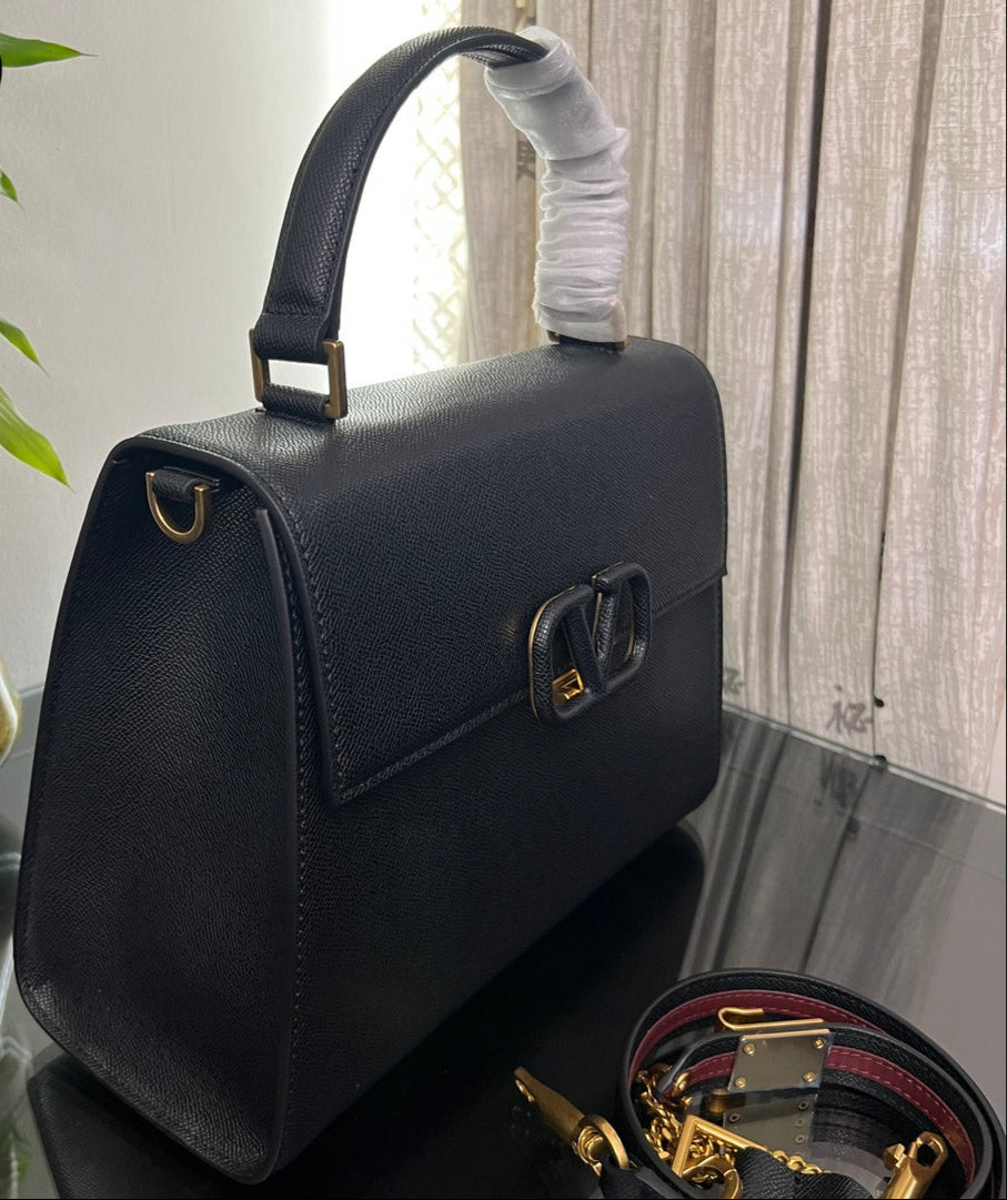 Bolso Valentino Garavani VSLING – Cuero de Becerro Graneado