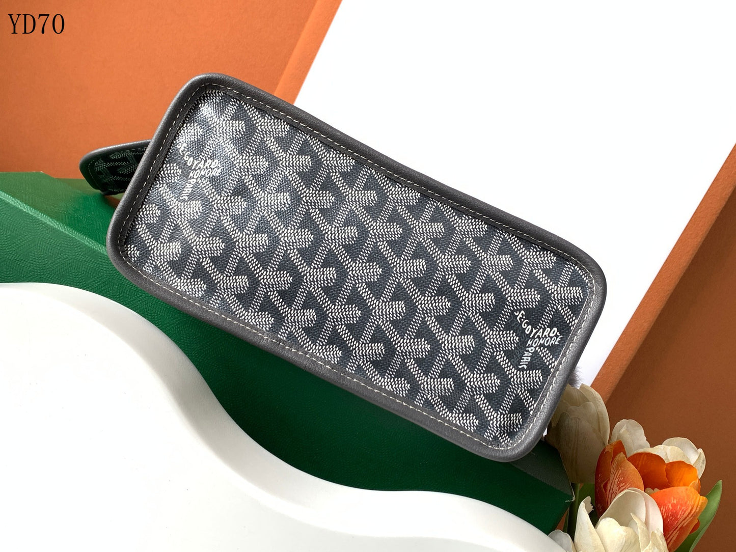 Goyard Shopper Gris con Forro de Pelo – Elegancia Invernal con Estilo Exclusivo
