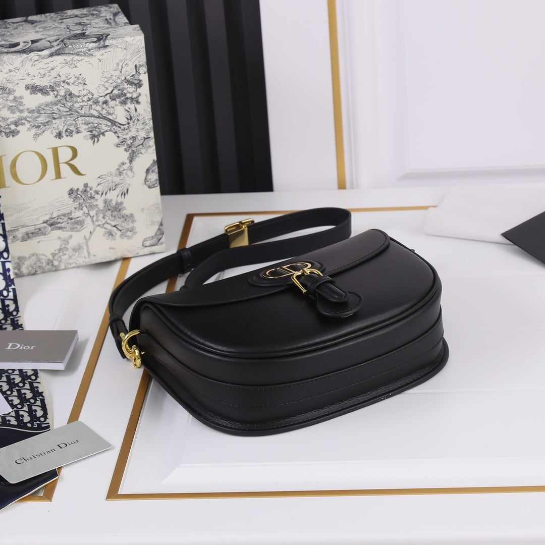 Dior Bobby Bag Small Color Negro | Elegante y Moderno