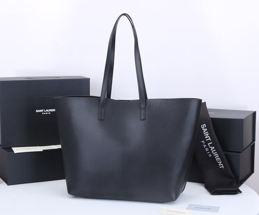 YSL | Bolso Shopper de Cuero Grano Natural | Estilo Casual Chic en Panamá
