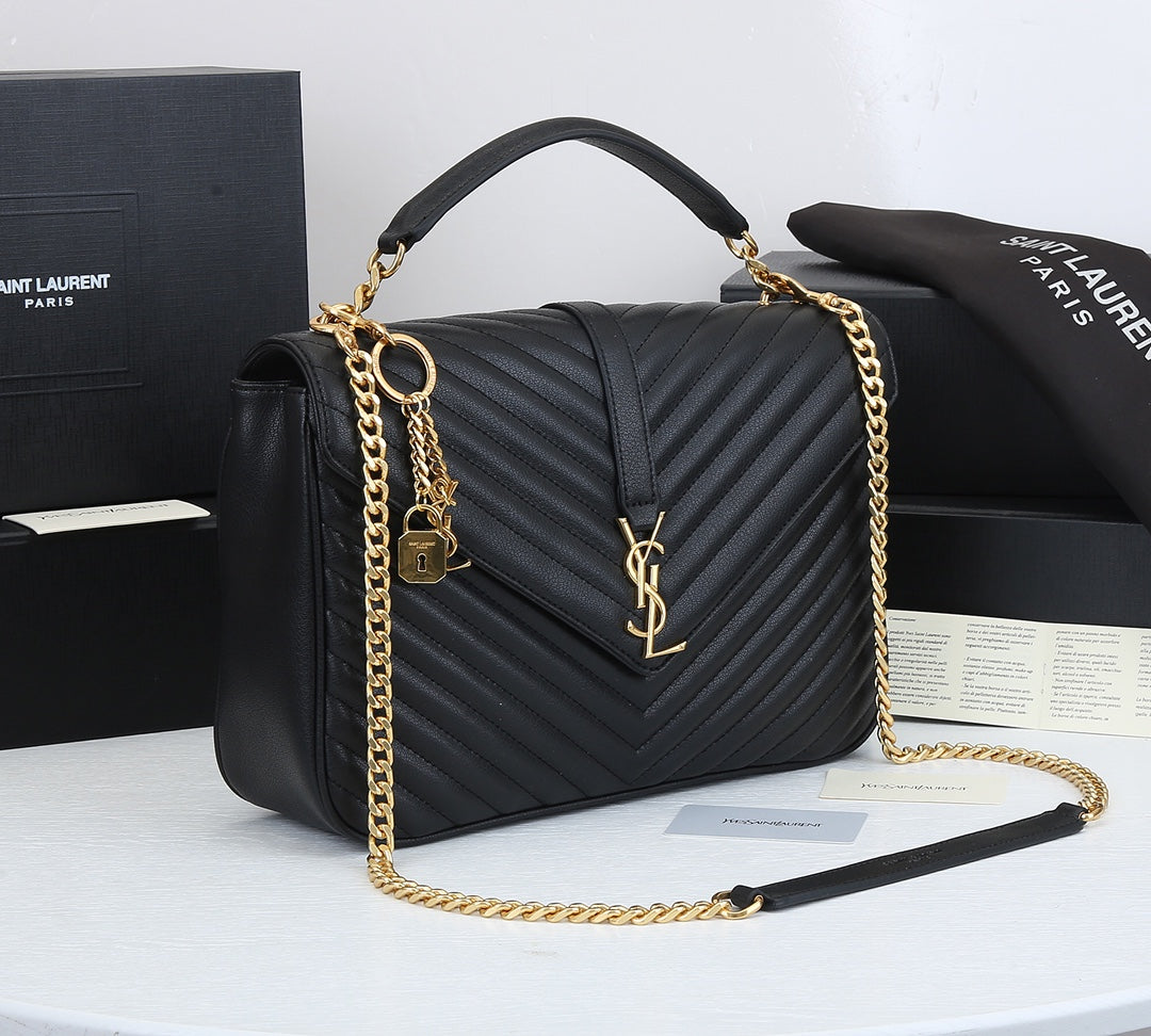 Bolso Saint Laurent de Piel | Elegancia y Sofisticación en Panamá