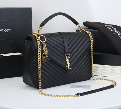 Bolso Saint Laurent de Piel | Elegancia y Sofisticación en Panamá