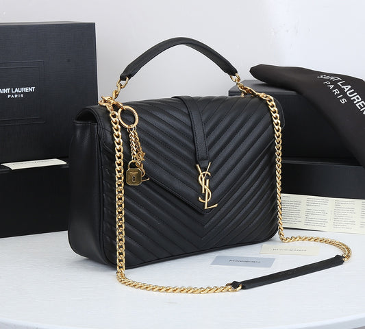 Bolso Saint Laurent de Piel | Elegancia y Sofisticación en Panamá