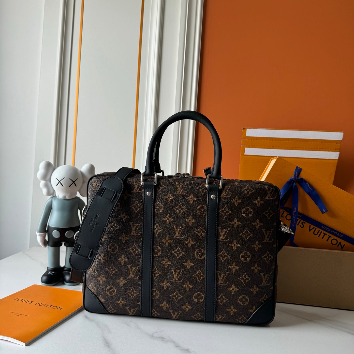Maletín Louis Vuitton Voyage | Portafolio de Lujo para Laptop en Panamá
