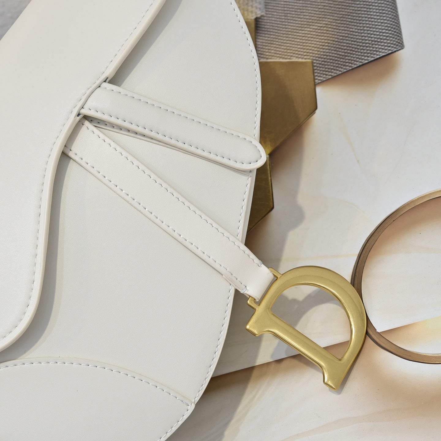 Bolso Dior Soft Saddle | Versión Flexible de Lujo en Panamá