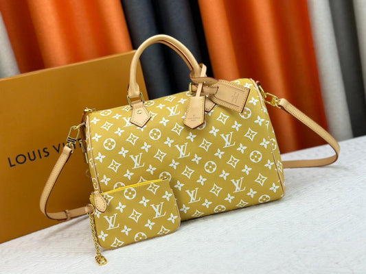 Louis Vuitton | Side Trunk Mediano Amarillo