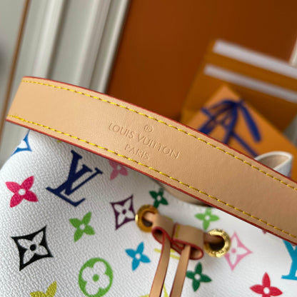 Louis Vuitton x Murakami NéoNoé | Bolso Bucket Tricolor de Lujo en Panamá