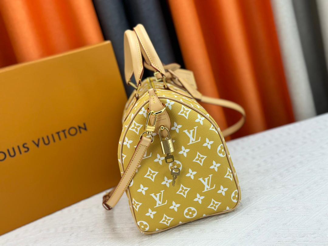 Louis Vuitton | Side Trunk Mediano Amarillo