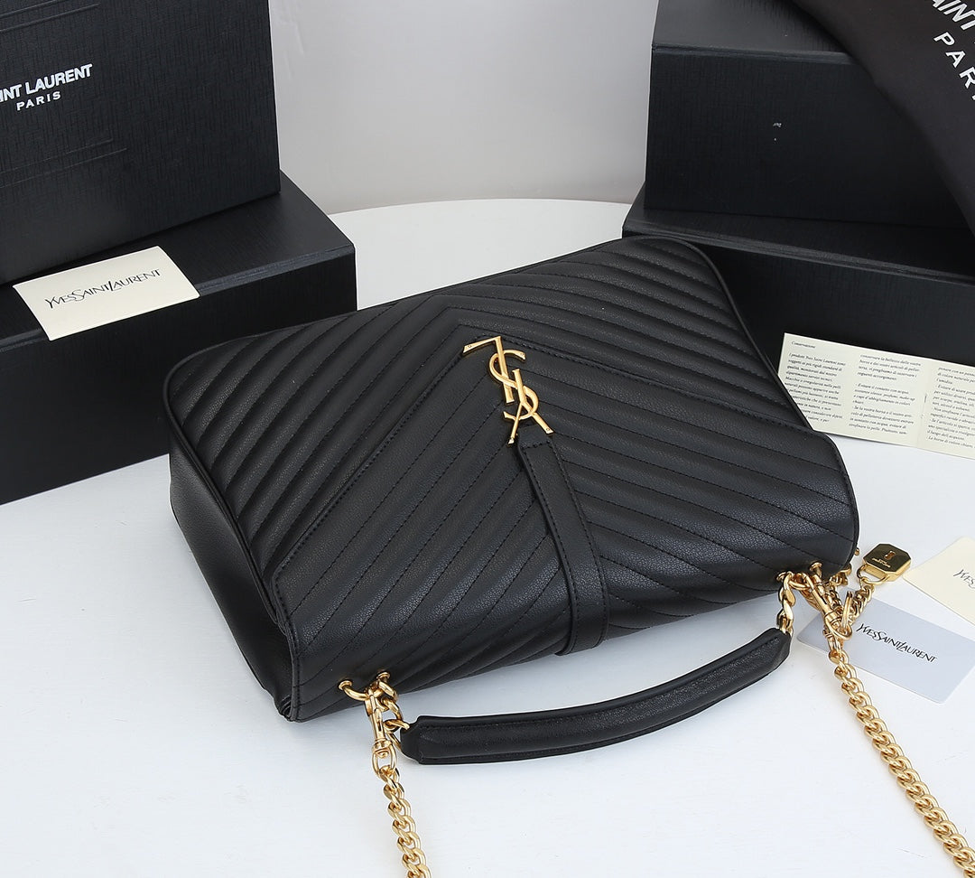 Bolso Saint Laurent de Piel | Elegancia y Sofisticación en Panamá