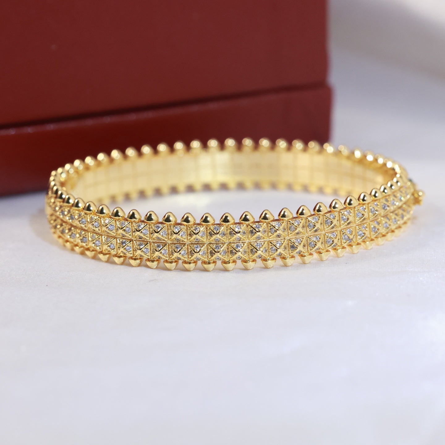 Brazalete Clash de Cartier | Pulsera de Lujo Alta Gama en Panamá