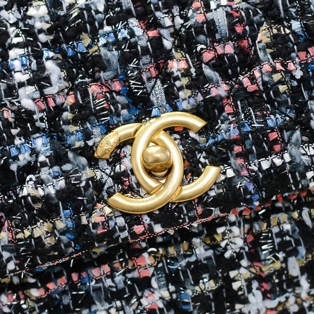 Bolso de Tweed con Lentejuelas | Elegancia Artesanal y Glamour en Panamá