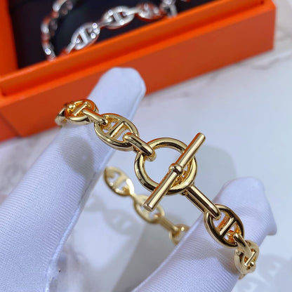 Hermès Pig Nose Bracelet | Iconic Luxury Bracelet in Panama