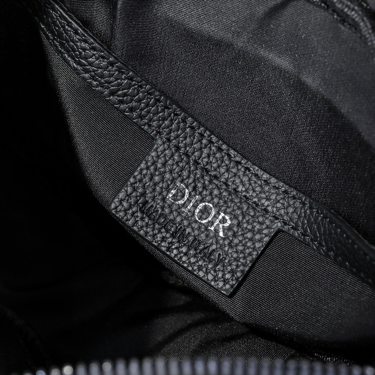 Bolso Dior Saddle Negro | Cartera de Lujo Moderna en Panamá