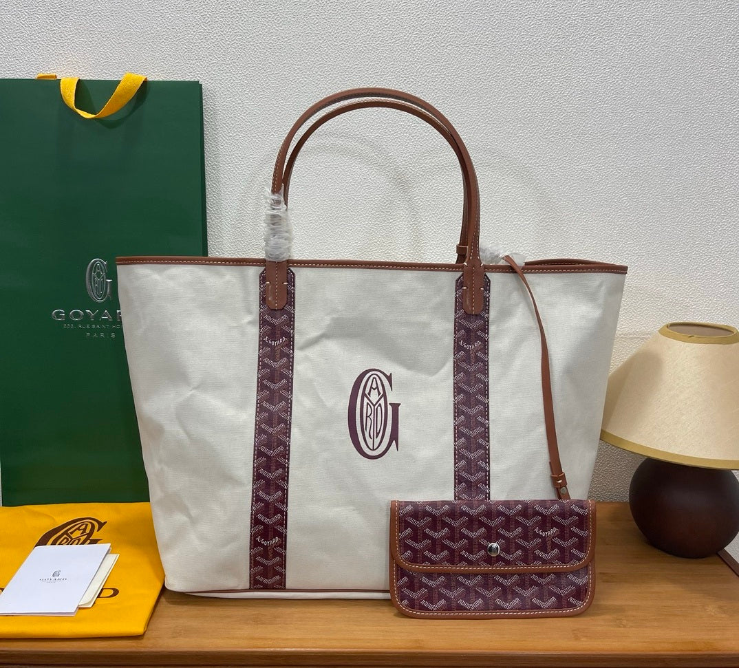 Goyard Saint Louis Tote Bag Blanca con Monograma – Espacio, Estilo y Exclusividad
