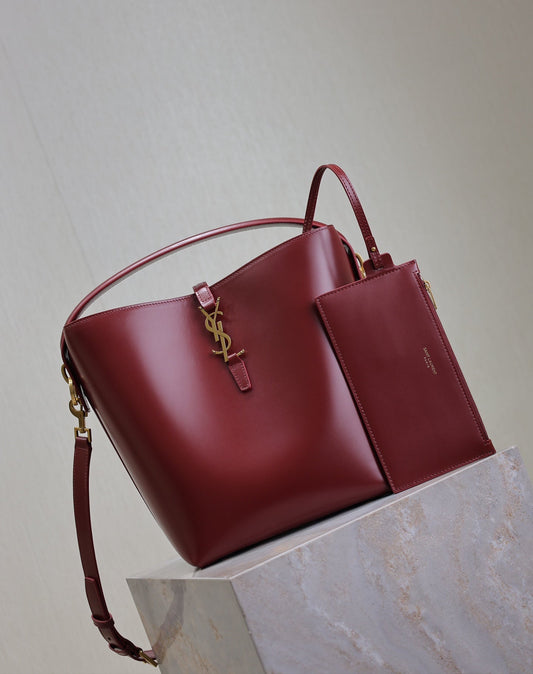 Saint Laurent Le 37 Shoulder Bag en Cuero 'Dark Bordeaux'