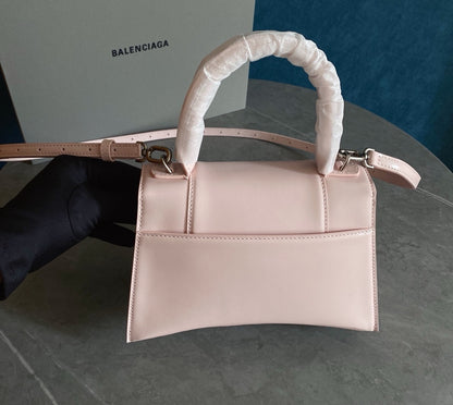 Balenciaga Hourglass Mini Rosa Pastel – Dulzura, Diseño y Distinción