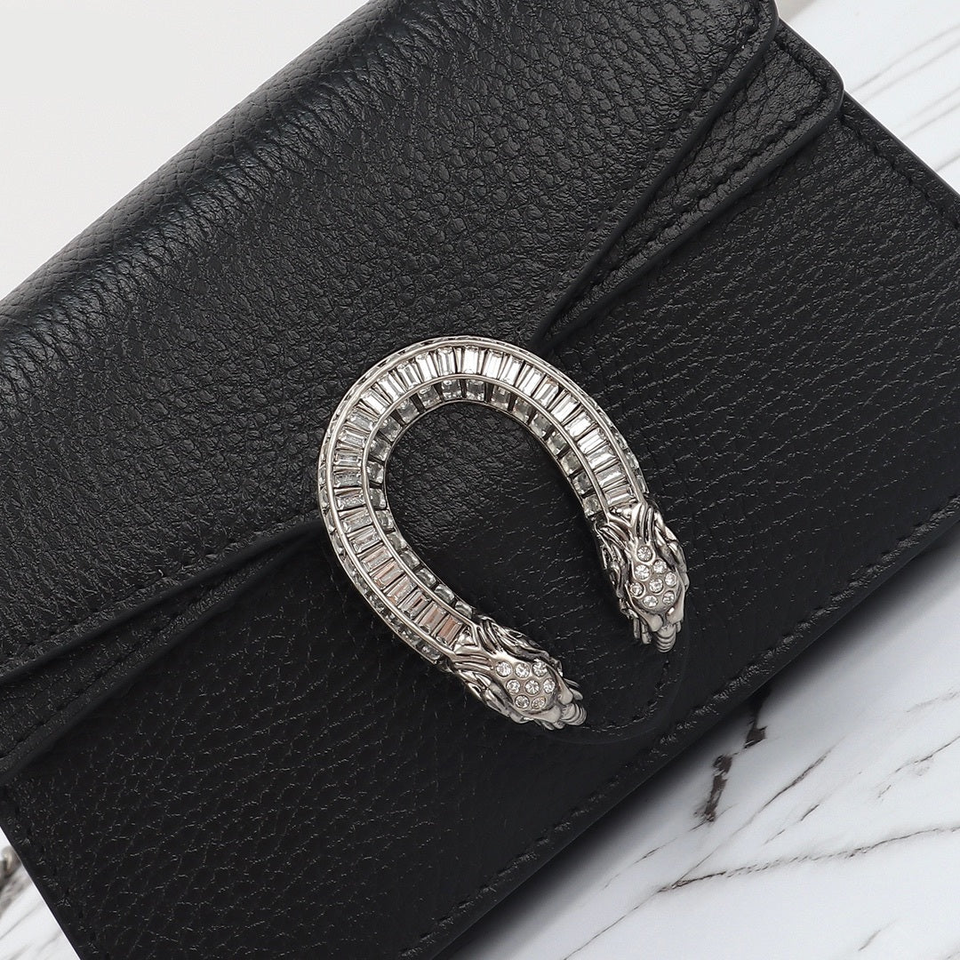Gucci Dionysus Mini en Cuero Negro y Cristales – Lujo Artesanal y Brillo Sofisticado