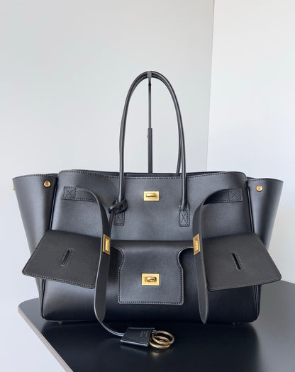 Balenciaga Neo Classic Tote Bag Negra – Elegancia Estructurada para Todos los Días