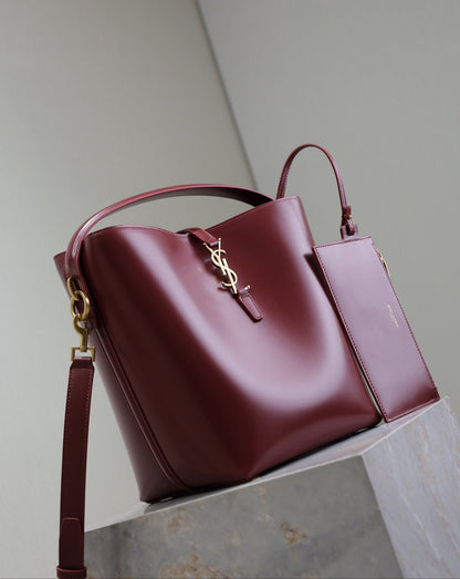 Saint Laurent Le 37 Shoulder Bag en Cuero 'Dark Bordeaux'