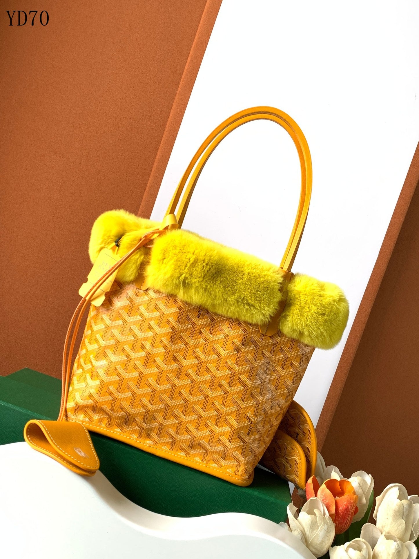 Goyard Shopper Gris con Forro de Pelo – Elegancia Invernal con Estilo Exclusivo