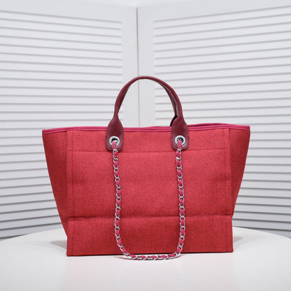 CHANEL Deauville Tote Bag Color Rojo | Elegante y Casual