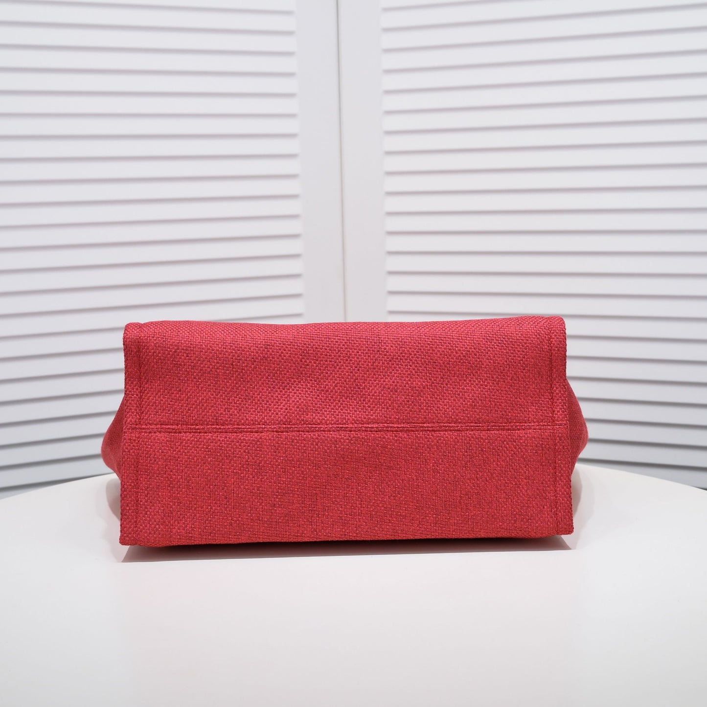 CHANEL Deauville Tote Bag Color Rojo | Elegante y Casual