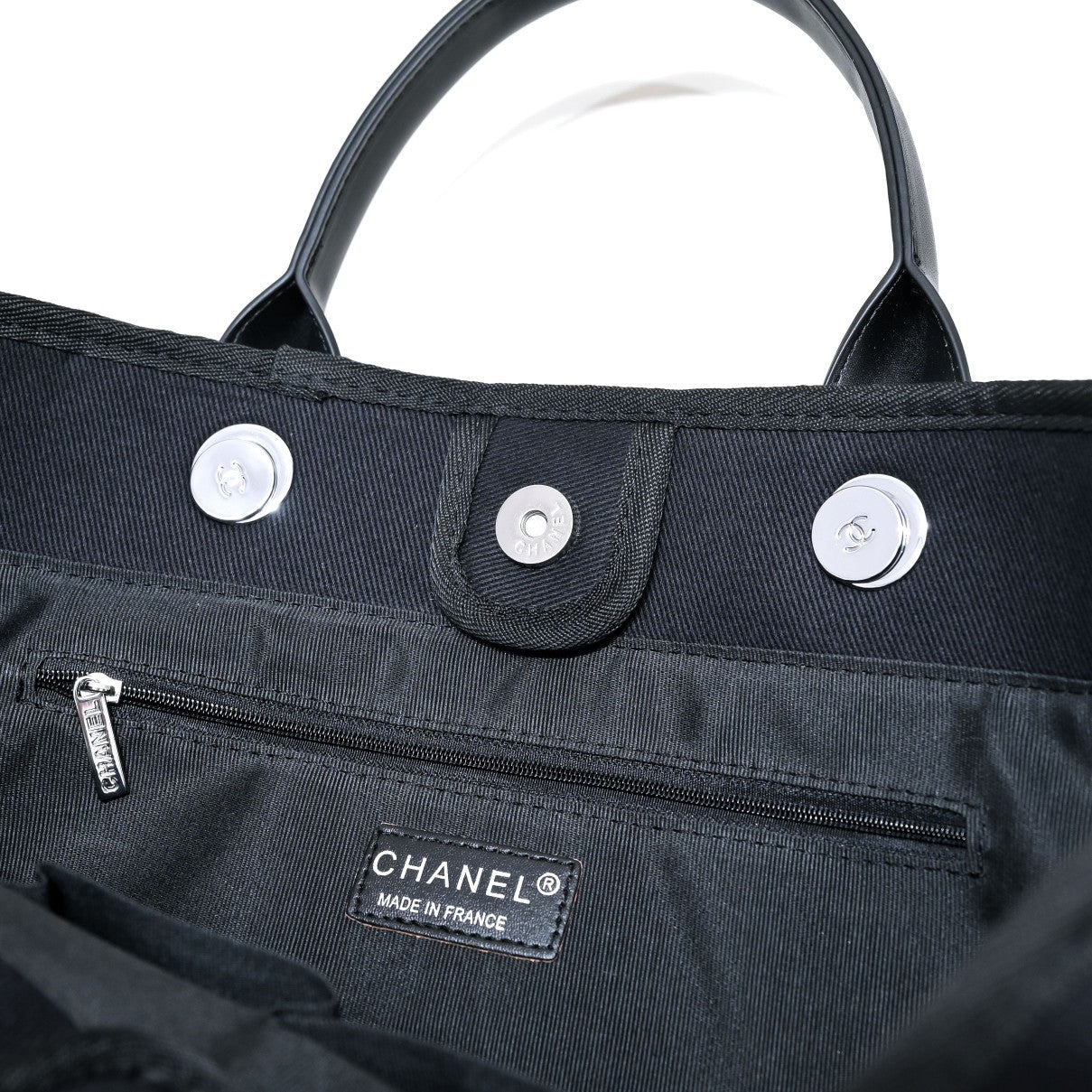 CHANEL Deauville Tote Bag with Pearls color Negro | Delicada y Sofisticada