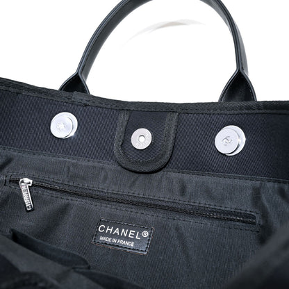 CHANEL Deauville Tote Bag with Pearls color Negro | Delicada y Sofisticada