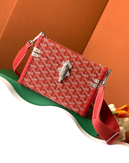 Goyard Minaudière Box Bag Azul – Estilo Exclusivo en Cada Detalle.