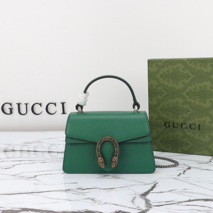 Gucci Dionysus Mini en Cuero Negro y Cristales – Lujo Artesanal y Brillo Sofisticado