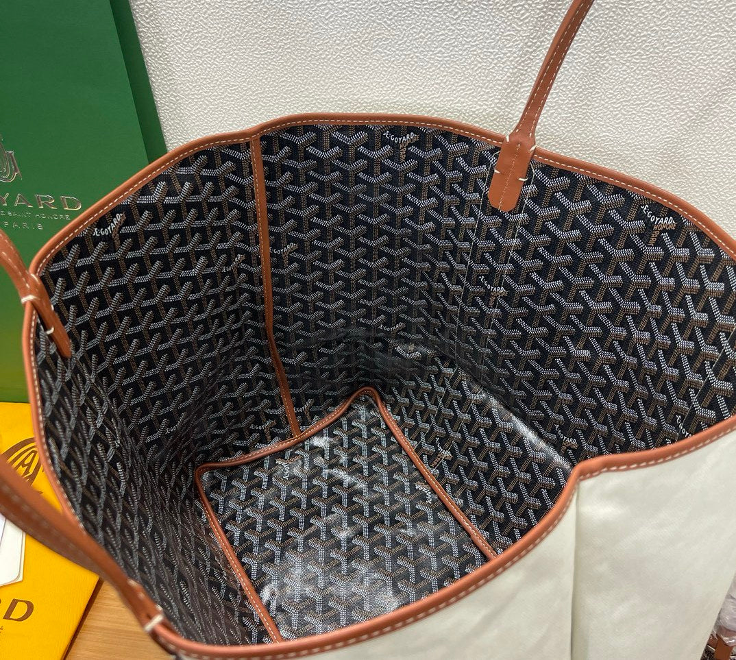 Goyard Saint Louis Tote Bag Blanca con Monograma – Espacio, Estilo y Exclusividad