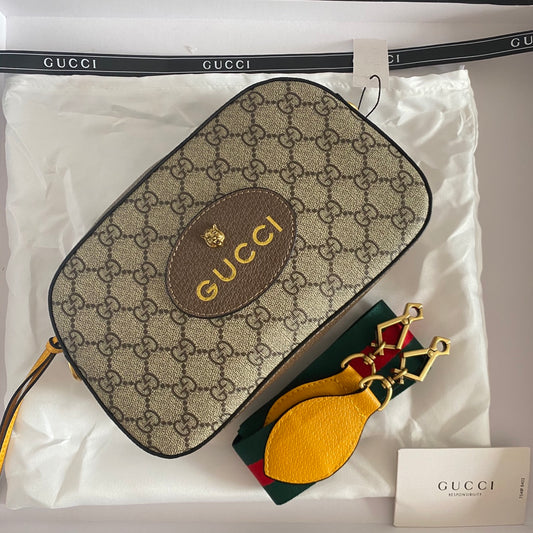 GUCCI GG Supreme Monogram Web Neo Vintage color Beige | Bandolera Clásica y Versátil
