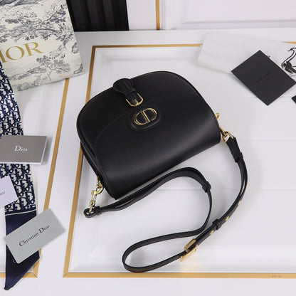 Dior Bobby Bag Small Color Negro | Elegante y Moderno