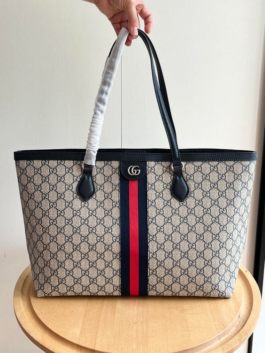 GUCCI GG Supreme Ophidia Shopping Tote color Azul | Estilo Clásico y Toques Modernos