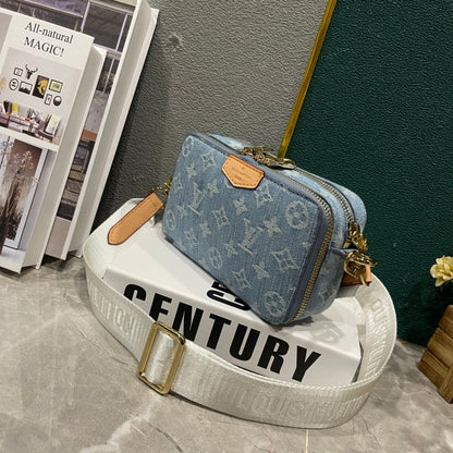 Louis Vuitton Alpha Wearable Wallet en Denim Monogram – Diseño 2 en 1 con Estilo Vintage Urbano