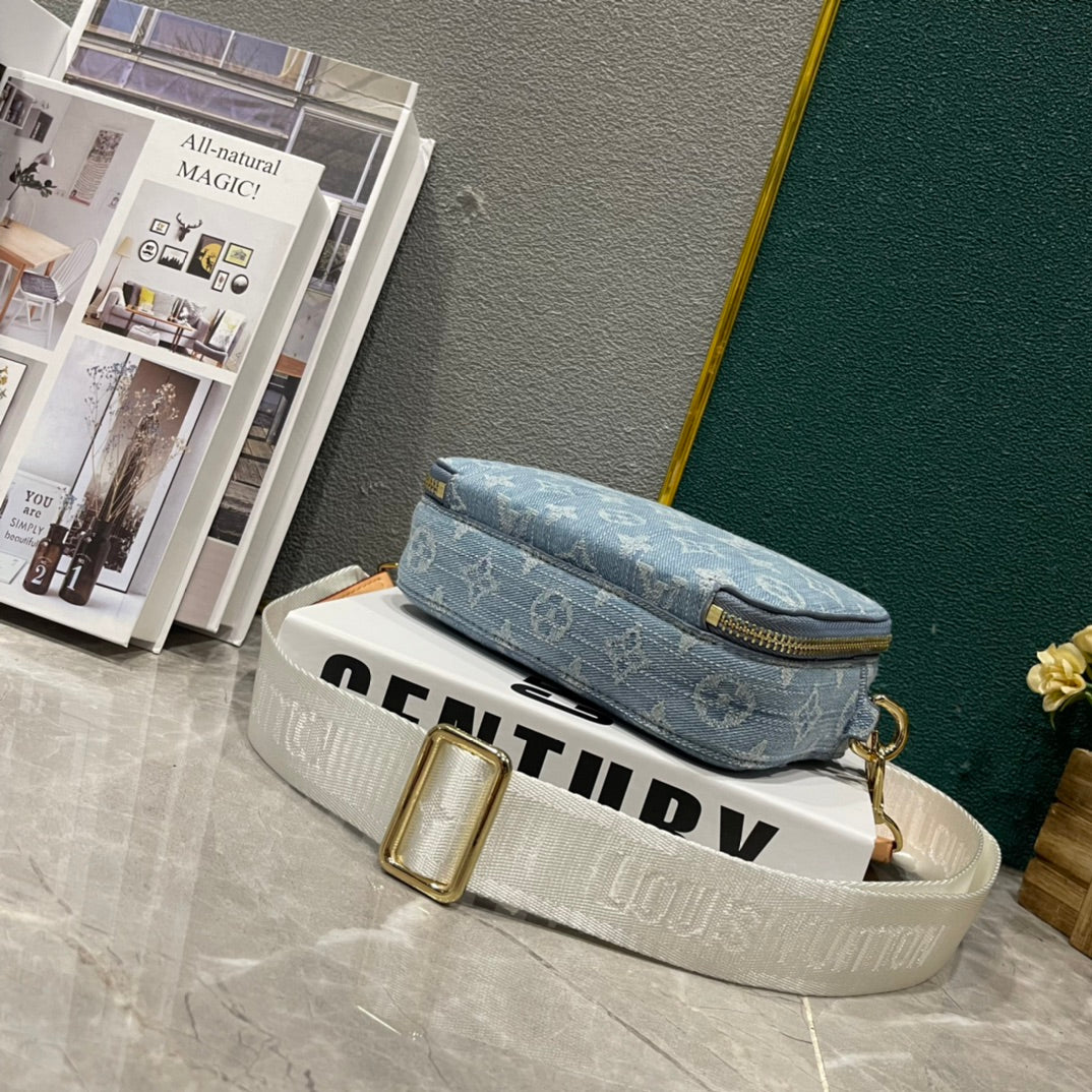 Louis Vuitton Alpha Wearable Wallet en Denim Monogram – Diseño 2 en 1 con Estilo Vintage Urbano