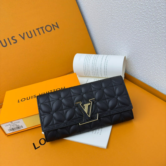 Louis Vuitton Compact Curieuse Wallet en Piel Monogram Empreinte | Elegancia y Funcionalidad