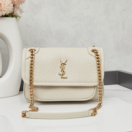 YSL Niki Mini Leather Shoulder Bag Color Blanco Vintage |Estética Vintage y Moderno