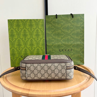GUCCI GG Ophidia Small Top Handle Bag Color Marrón | Elegancia Clásica y Moderna
