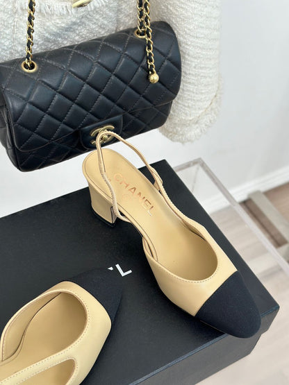 Tacones Chanel Slingback para Mujer – Punta Negra y Cuero Beige